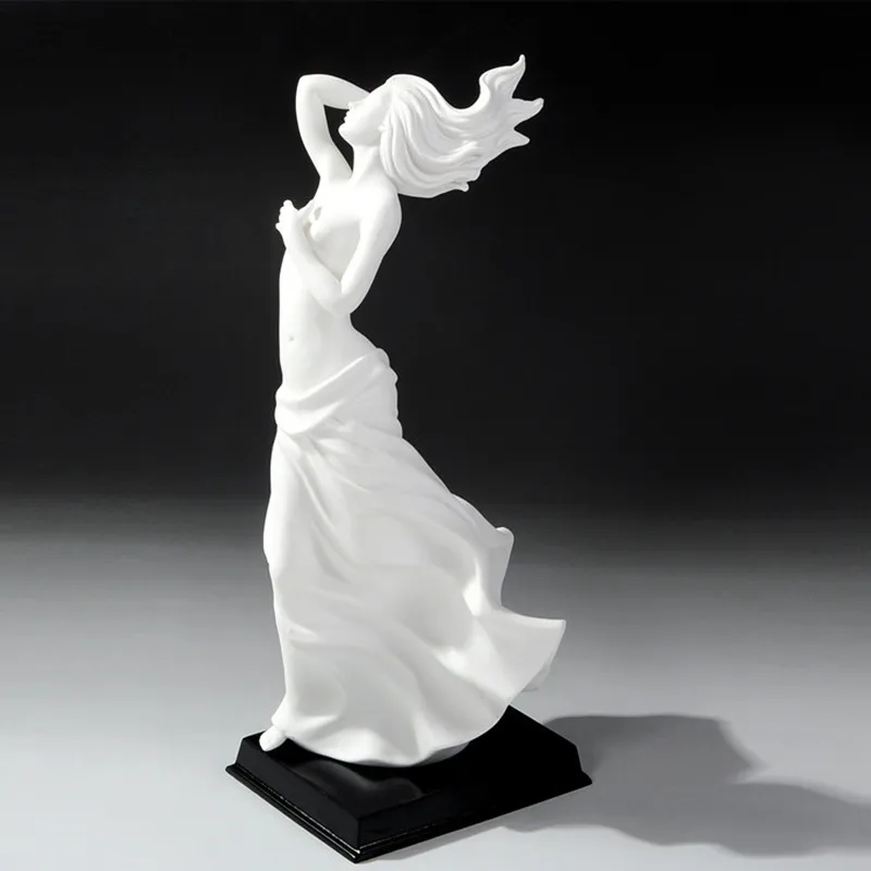 

High-end Ceramic Figure Sculpture Creative Decoration European Living Room TV Cabinet Home Craft Decor Business Gift M2233