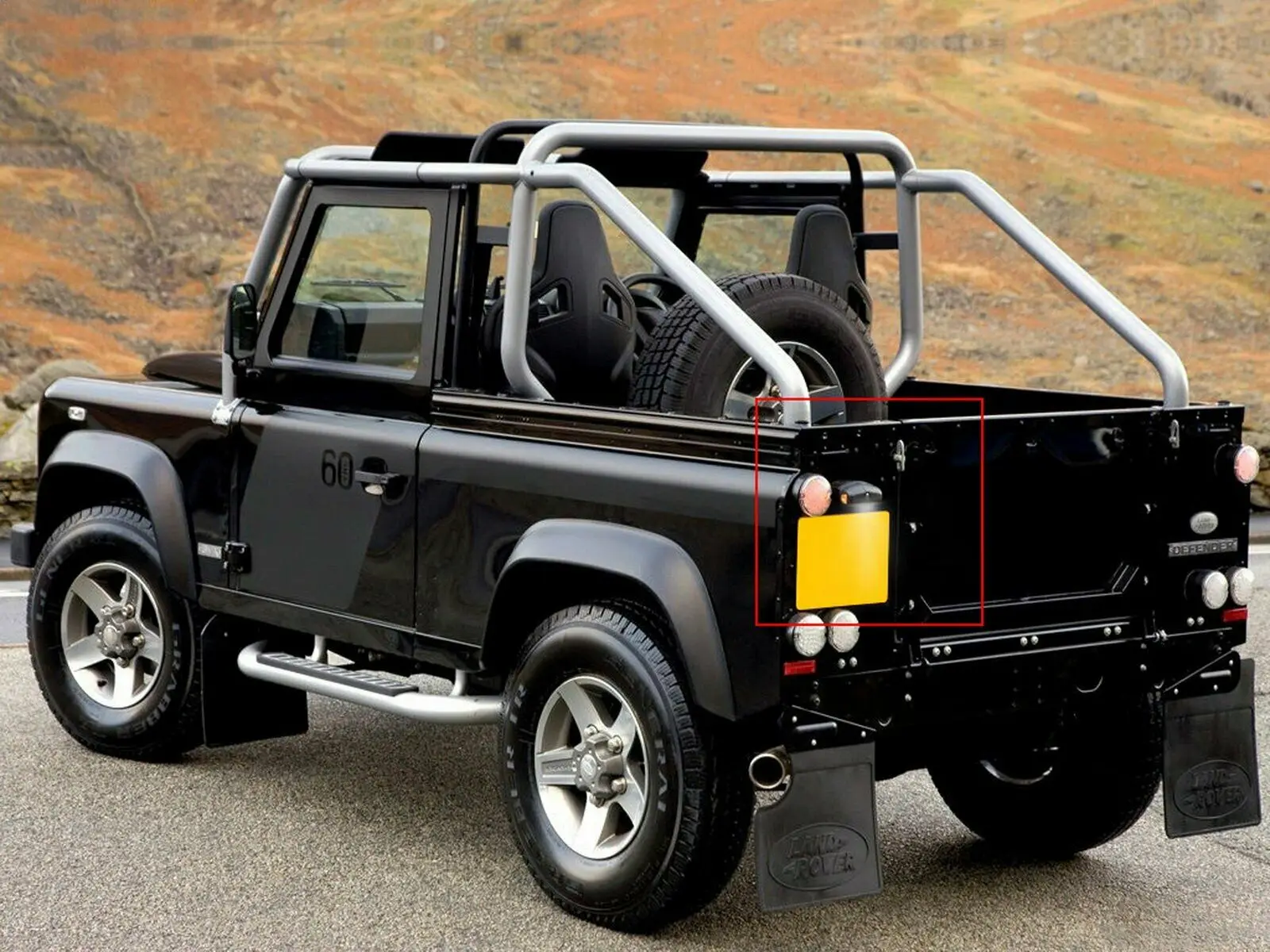 Lr defender