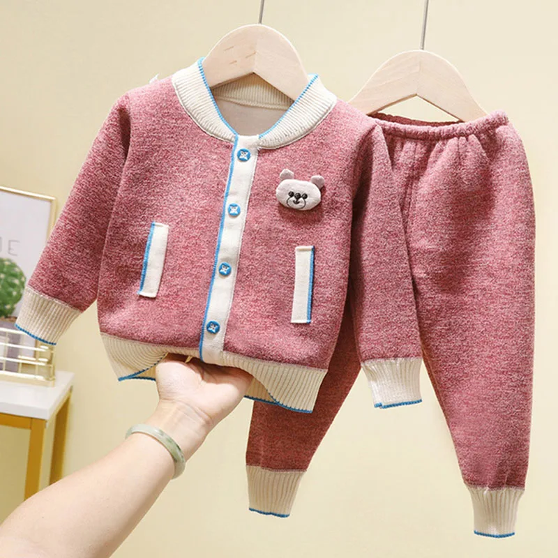 Новая осенне зимняя детская одежда с рисунком 2020 г. Детский бархатный костюм