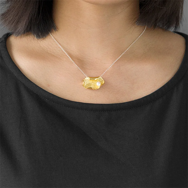 Женское колье из серебра 925 пробы с подвеской в виде листка лотоса | Украшения и