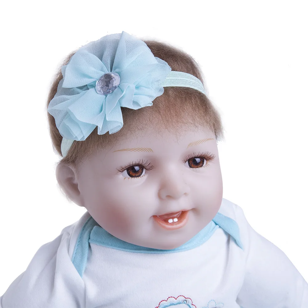 

55CM Soft Vinyl Reborn Baby Dolls Handmade Design Cloth Body Silicone Lifelike Alive Babies Doll Toys For Kids Birthday Gift