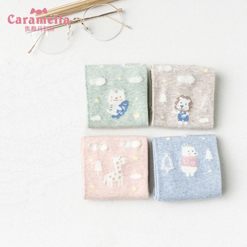 4 pairs Caramella, 4 пар/лот, хлопковые женские носки, снежинка, мягкие, 3D, короткие носки, Sokken Vrouwen Calcetines Algodon Mujer Calzini Donna - Цвет: 4 pairs
