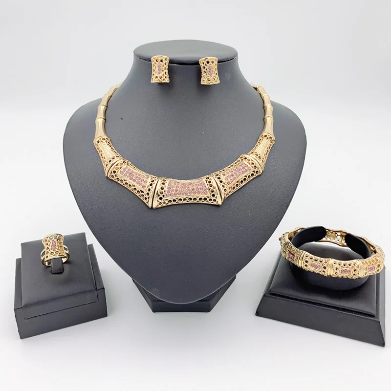 

Dubai Charm Bridal Jewelry Fashion Necklace Pink Crystal Bracelet Earrings for Women Wedding Ring Fashion Jewelry Set