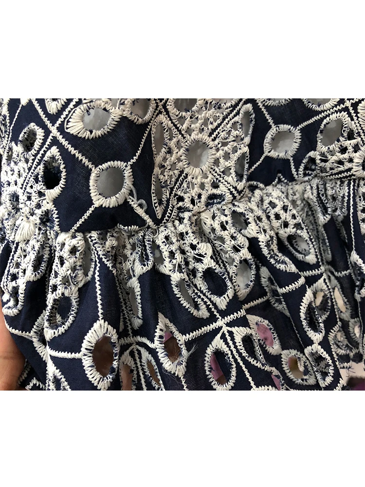 

Free shipping heavy craft embroidery retro lace contrast color V-neck hollow lace up waist dress women summer new A word
