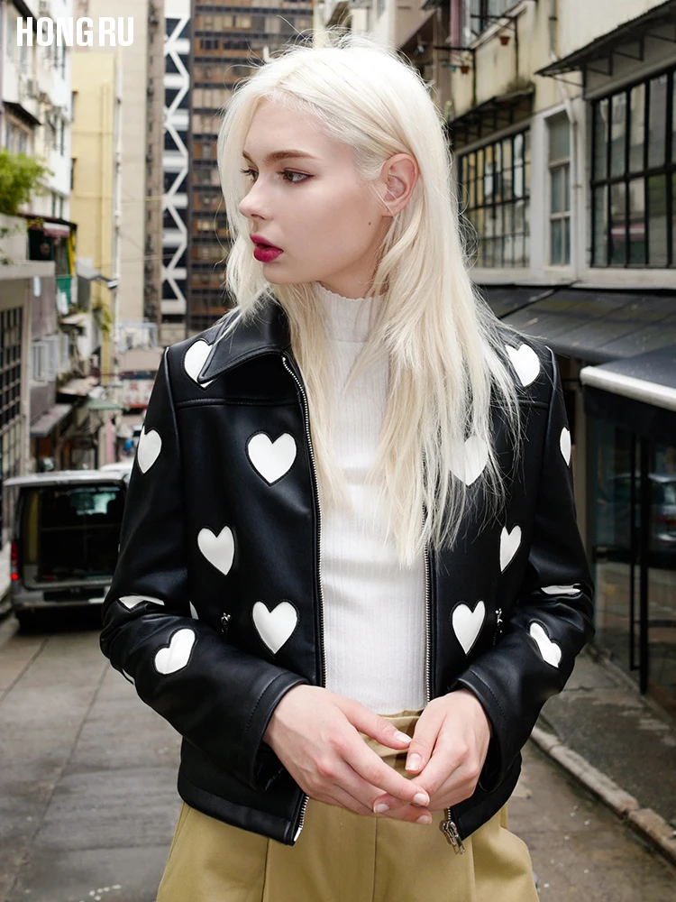 

2020 Autumn Leather Jacket Women Short Slim Black PU Love High End Washed Leather Sweet Soft Leather Coat HR1002