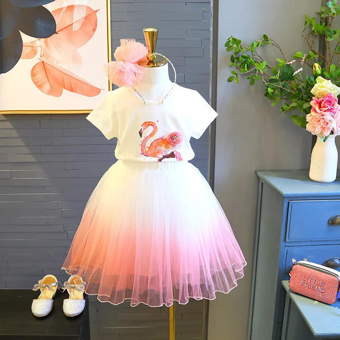

Summer Girls' Suit Elegant Princess Party Short-Sleeved T-Shirt + Gradient Gauze Gauze Skirt Two-Piece Children Clothes Set
