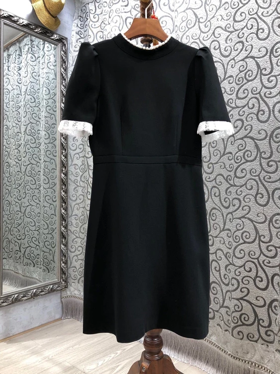 

2021 spring and summer new women's round neck pin bead edging cuffs lace stitching decoration short-sleeved dress 324