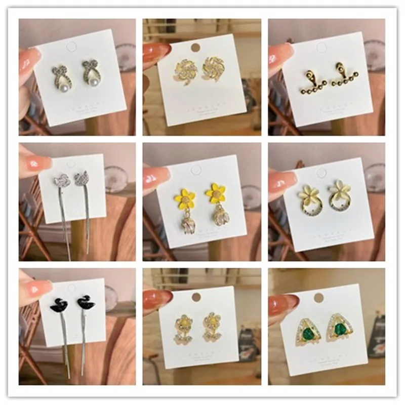 

2021 New Trend Simulation Pearl Stud Earrings Fashion Jewelry Earrings Girls Party Gifts Rhinestone Wedding Pendant Earrings