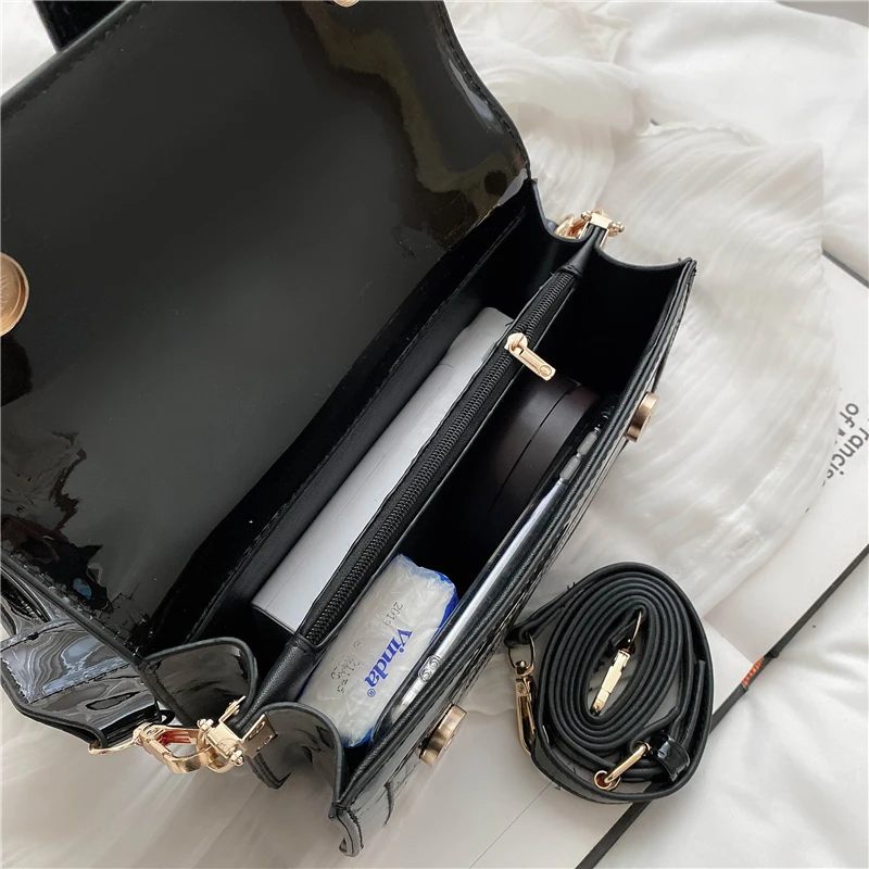 

Retro Stone Pattern Patent PU Leather Crossbody Bags For Women Fashion Braided strap Shoulder Bags High Quality Shinny Flap 2021