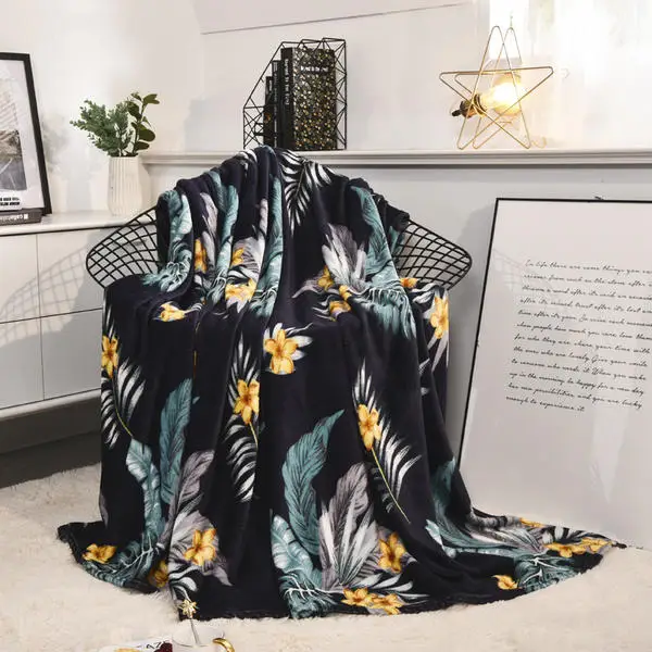 Двухслойное мягкое теплое одеяло из кораллового флиса покрывало диван плед