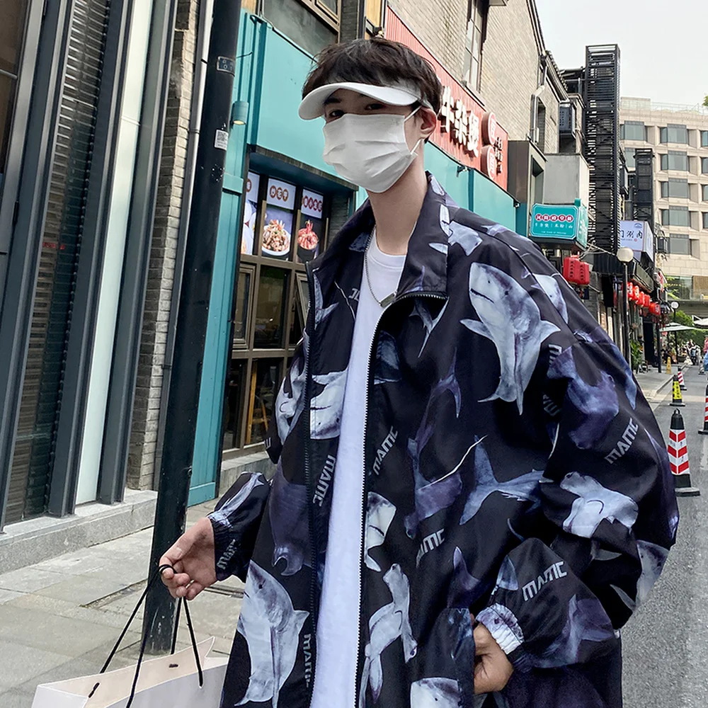 

Shark Print Sun Protection Jacket Men 2021 Summer Casual Loose Lapel Tops Fashion Hip Hop Streetwear Mens Trendy Jackets M-2xl