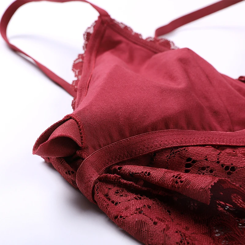 

DOBREVA Wireless Bra Women's Lace Bralette Cute Top Removable Pads Underwear