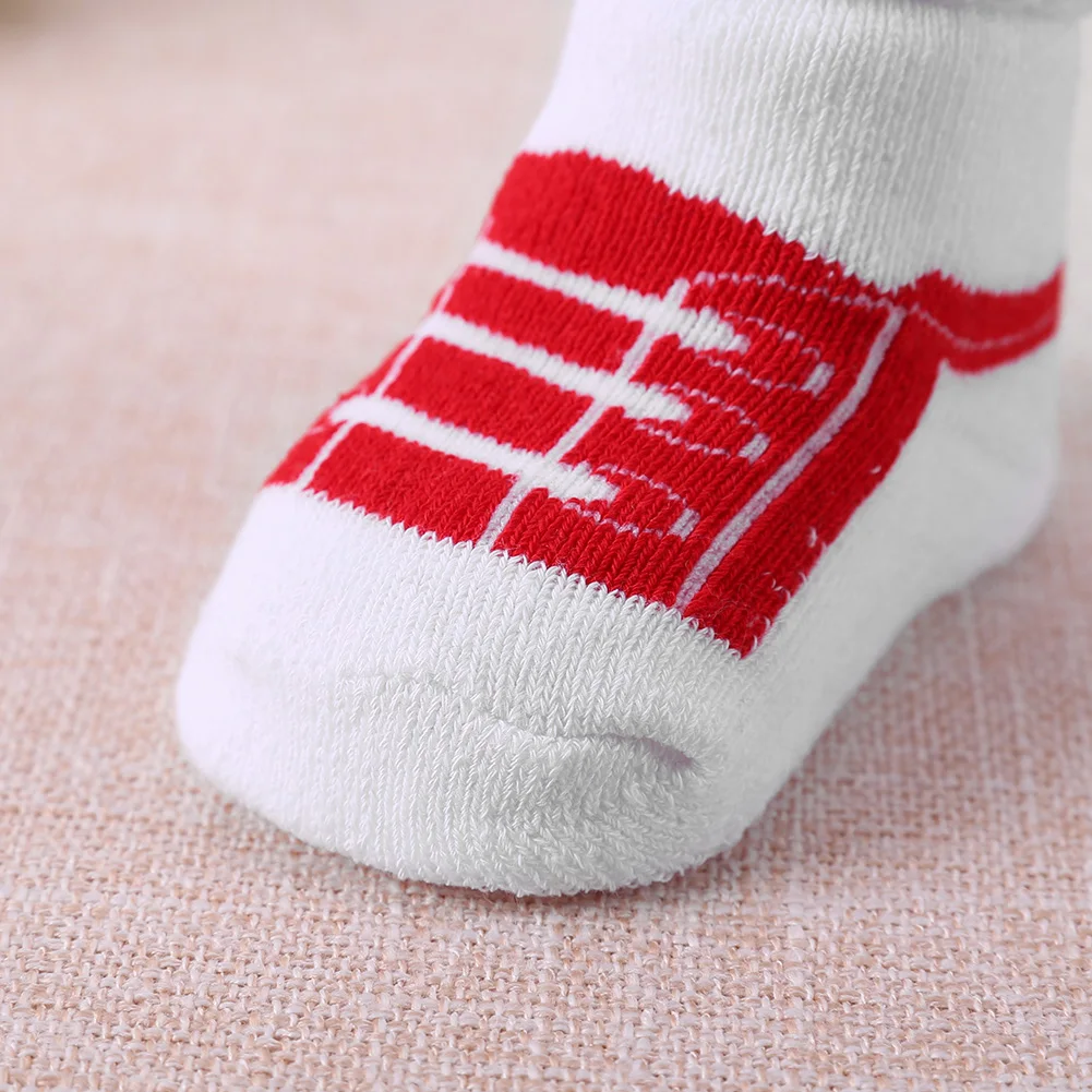 

1 Pair Newborn Winter Warm Thick Terry Socks Cotton Infant Indoor Shoes for Baby Kids Children Gifts