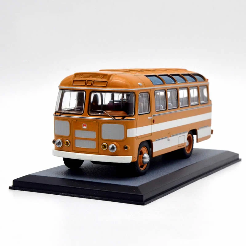 Модель автомобиля из металлического сплава в масштабе 1:43 |