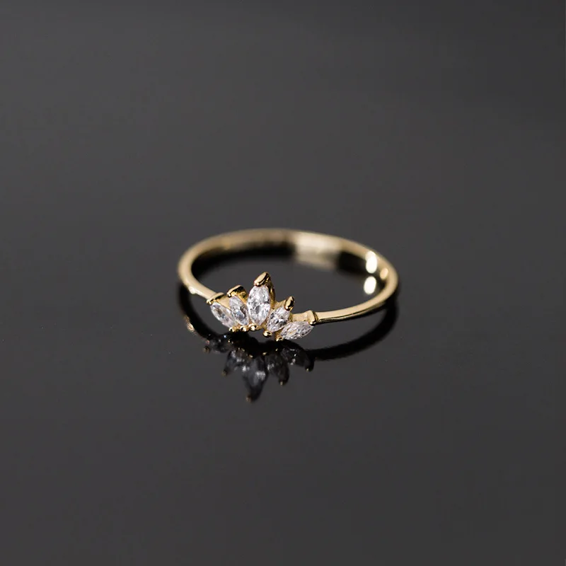 S925 Стерлинговое Серебро корейская мода блестящая корона кубического циркония