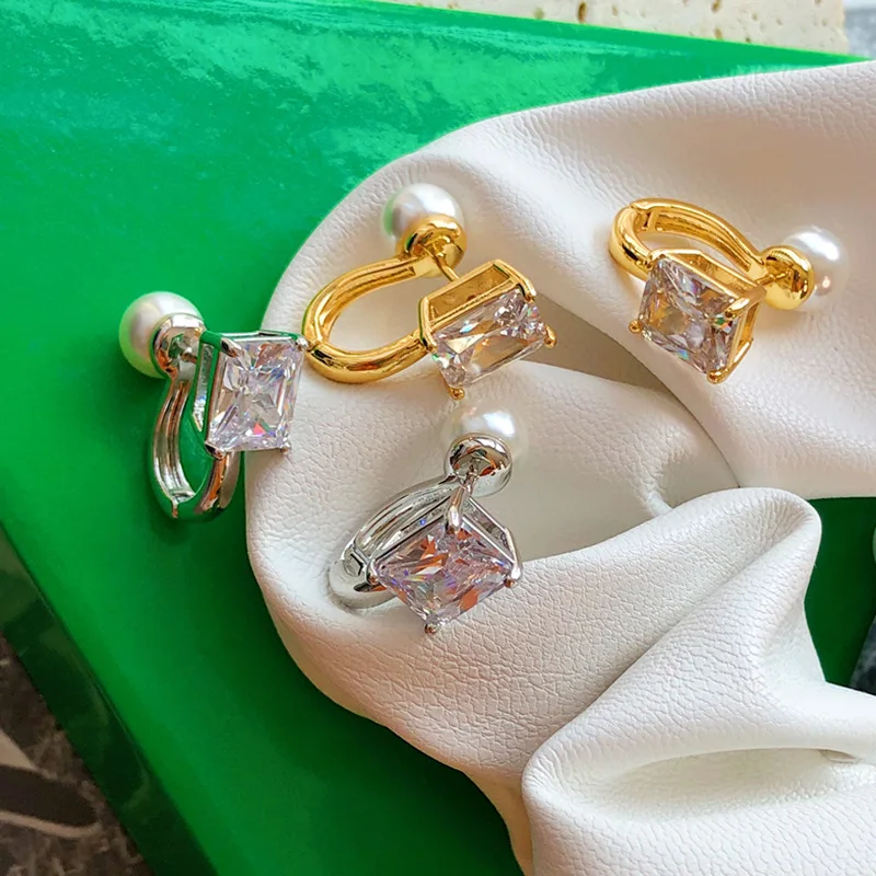

LOVOACC Vintage Big Square CZ Cubic Zirconia Earrings for Women Ladies Gold Silver Color Metal Faux Pearl Clip Earrings Gifts