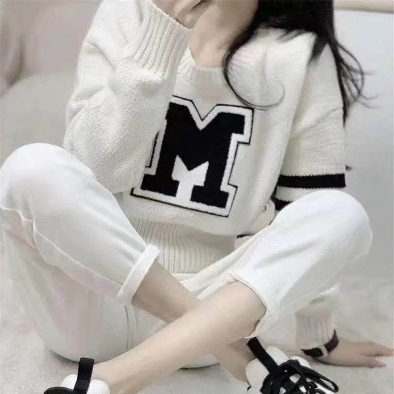 

Knitted Shirt Women's Letter Embroidered Sweater Wear Top Temperament Loose Age Reduction Sweater