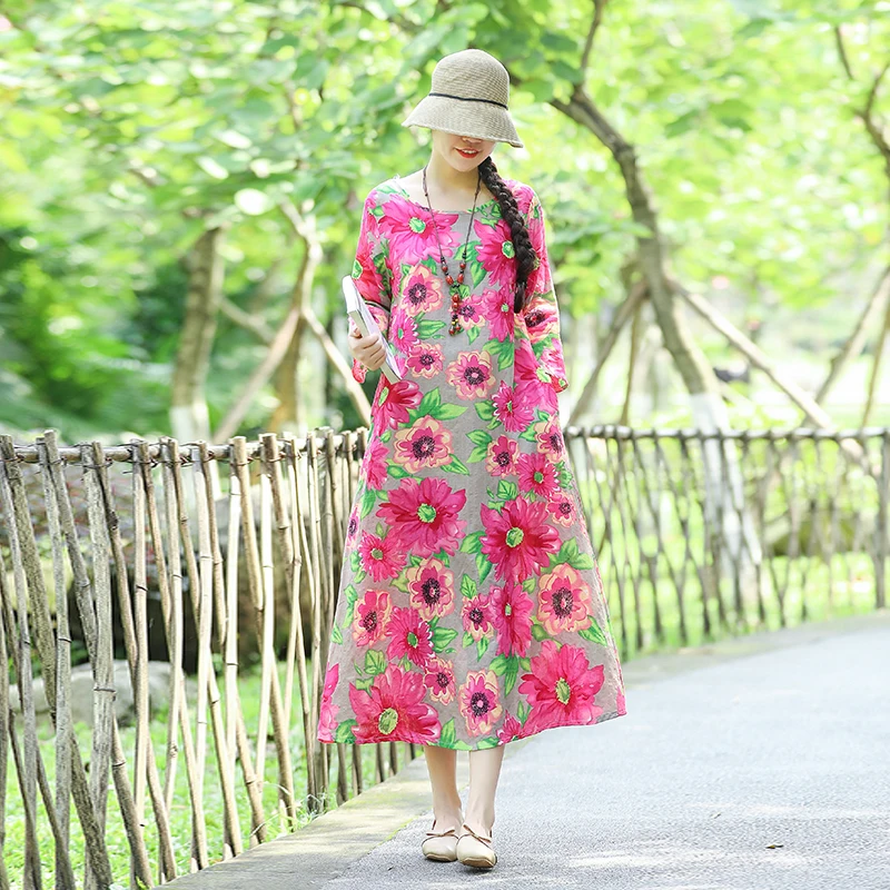 Женское длинное свободное платье винтажное хлопково-льняное в этническом стиле