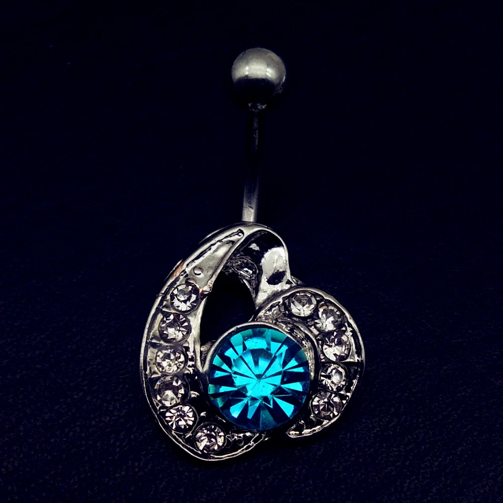 3 шт. 2019 Новые поступления голубое сердце CZ лук смешанный стиль Висячие пупок бар