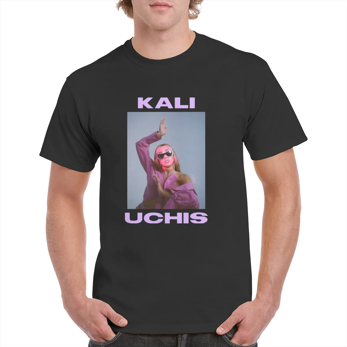 

Pink Funny Kali Uchis T-Shirt Unisex Retro Trending Popular 90'S graphics T-Shirt 100% Cotton Tops Female/Man