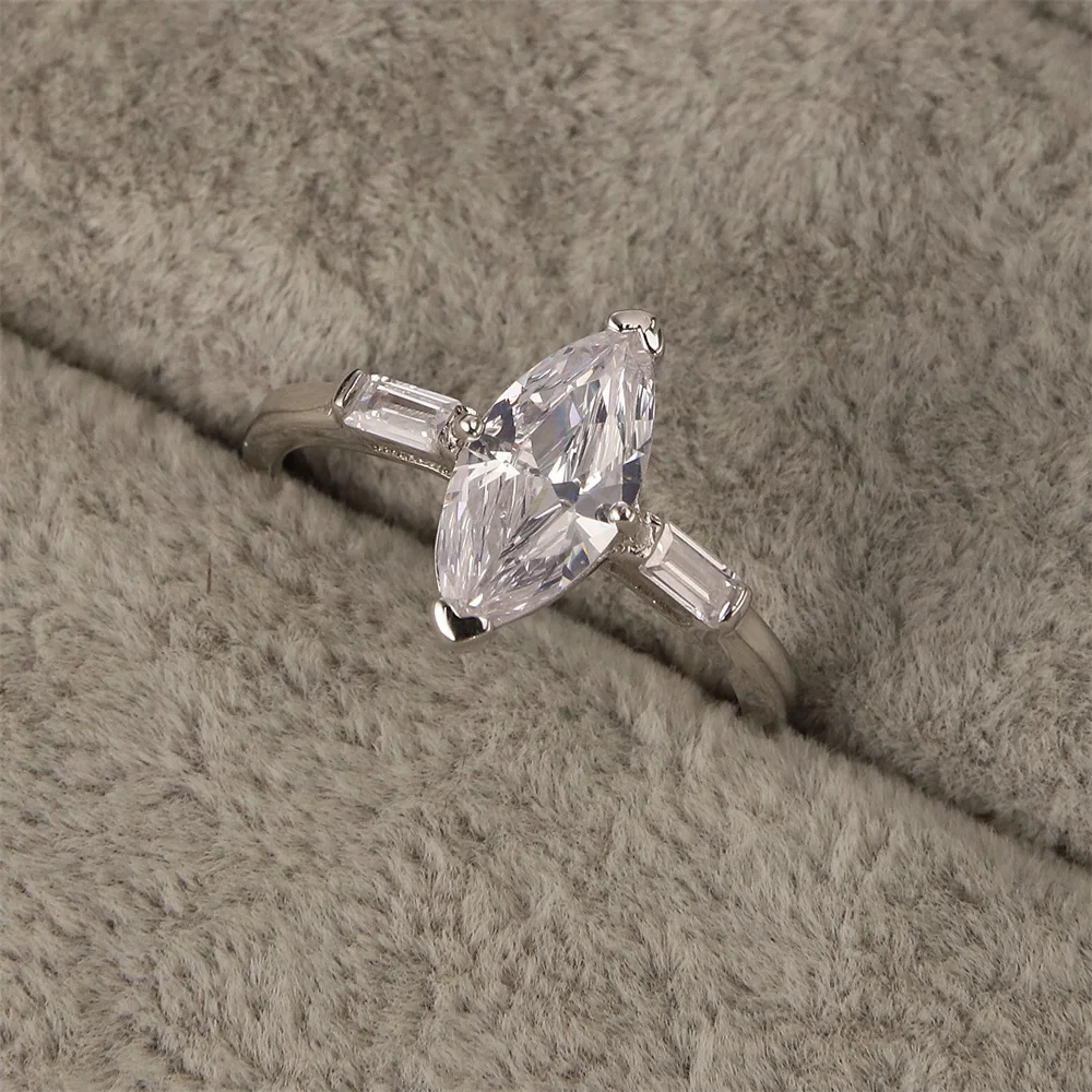 

Hot selling 925 sterling silver fashion simple ring in platinum zircon droplets ms crystal jewelry gifts