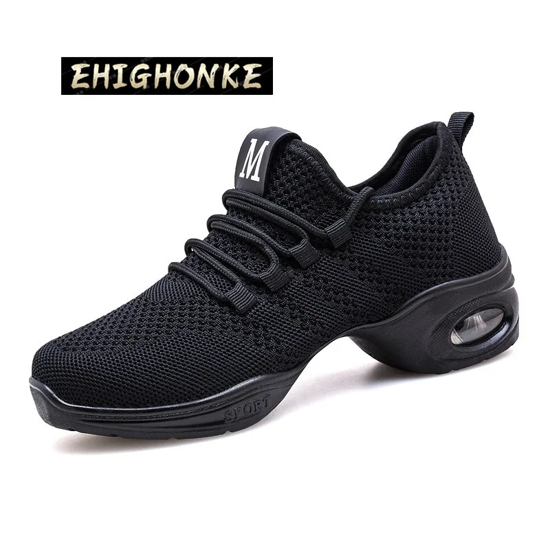 Female Flying Woven Dance Shoes Ladies Casual Sneakers Breathable Mesh Light Walking Soft Sole Hollow Sneakers 2022 New Modern