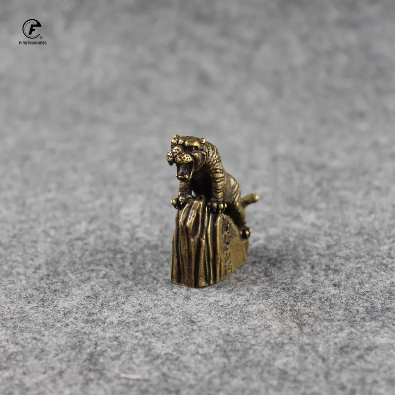 Винтажная металлическая Медная скульптура тигра зодиака сибирского карманная