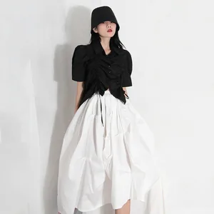 LANMREM 2020 осенний Новый черный и белый комплект из двух предметов короткая рубашка с пышными рукавами + однотонная плиссированная Свободная юбка до середины икры 2A842