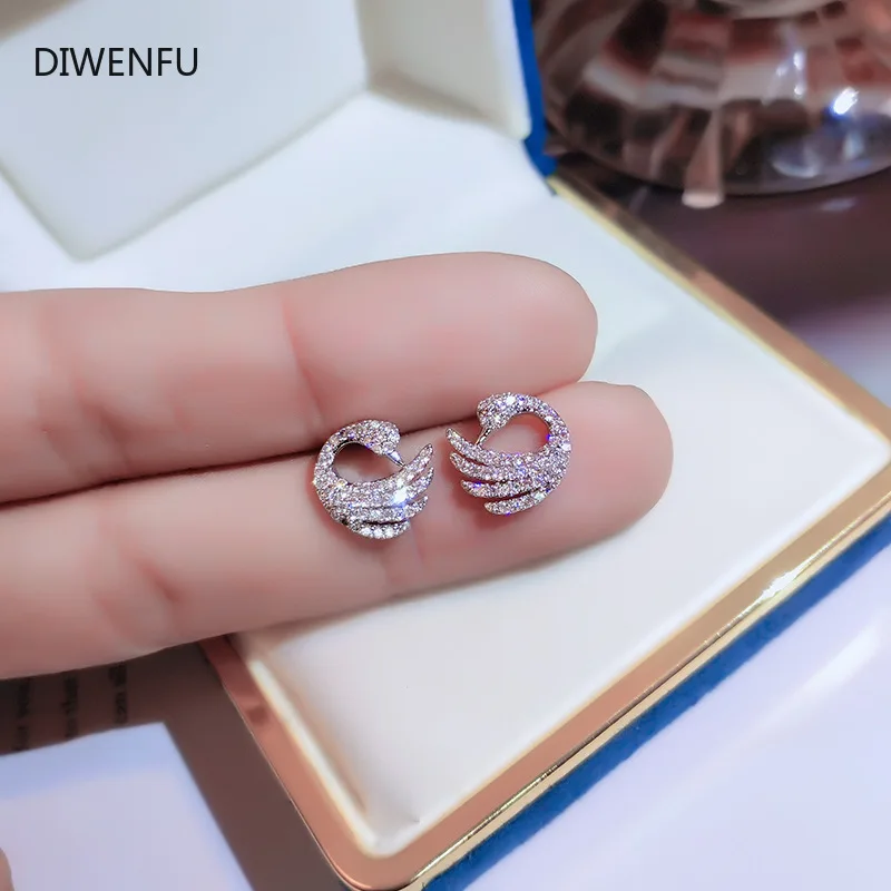 

Diamonds Luxury Jewelry S925 Sterling Silver Earrings Women Fashion Feather Fine Jewelry Silver Bohemia Little Swan Earrings