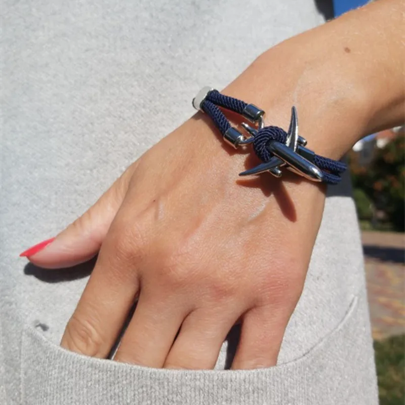 Fashion Men Aircraft Anchor Bracelet Navy Airport Style Multi-Layer Hand-Woven Rope Chain Men's And Women's Sports Metal Buckle |
