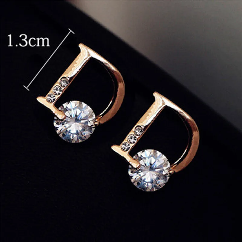 Bling Красота! Супер модные ювелирные изделия Сверкающие Золотые цвета буквы D индивидуальность серьги-гвоздики для женщин E270