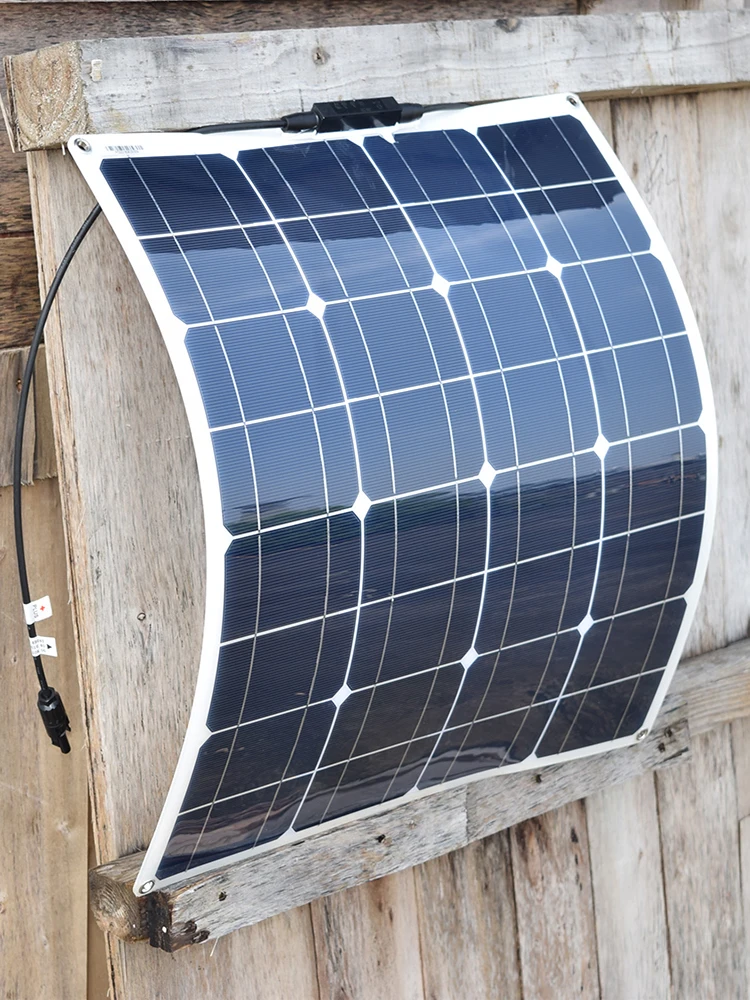 spesifikasi Panel Surya 12V 50W 100W Kit Pengisi Daya Baterai Surya Fleksibel Sistem Rumah Fotovoltaik Untuk Mobil Perahu Van Memancing Berkemah Perjalanan PV