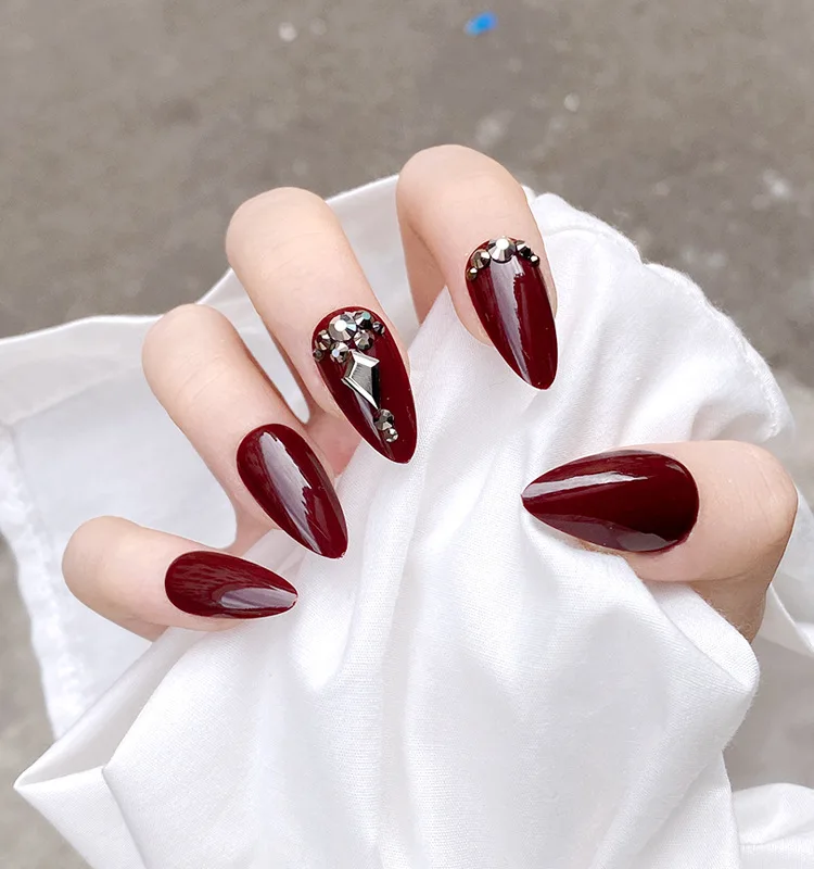 

24pcs False Stiletto Short Nails Pointed Cherries Diamond Wear Nail Stickers Finished Full Cover Nail Art Tools