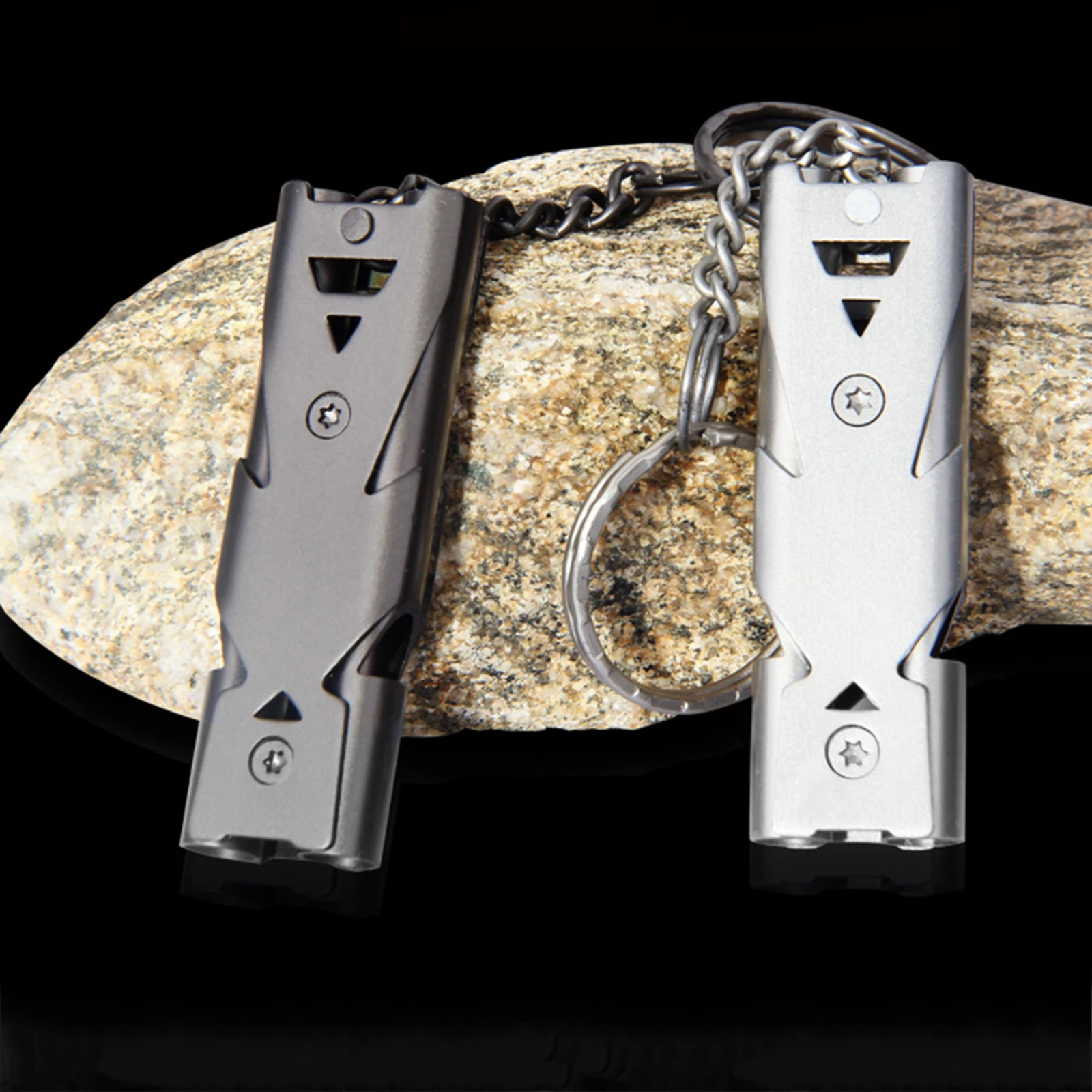 

1Pcs Wild Adventure Warning Whistle Outdoors High Decibel Life Saving Whistle Stainless Steel Emergency Survival Whistle Tools