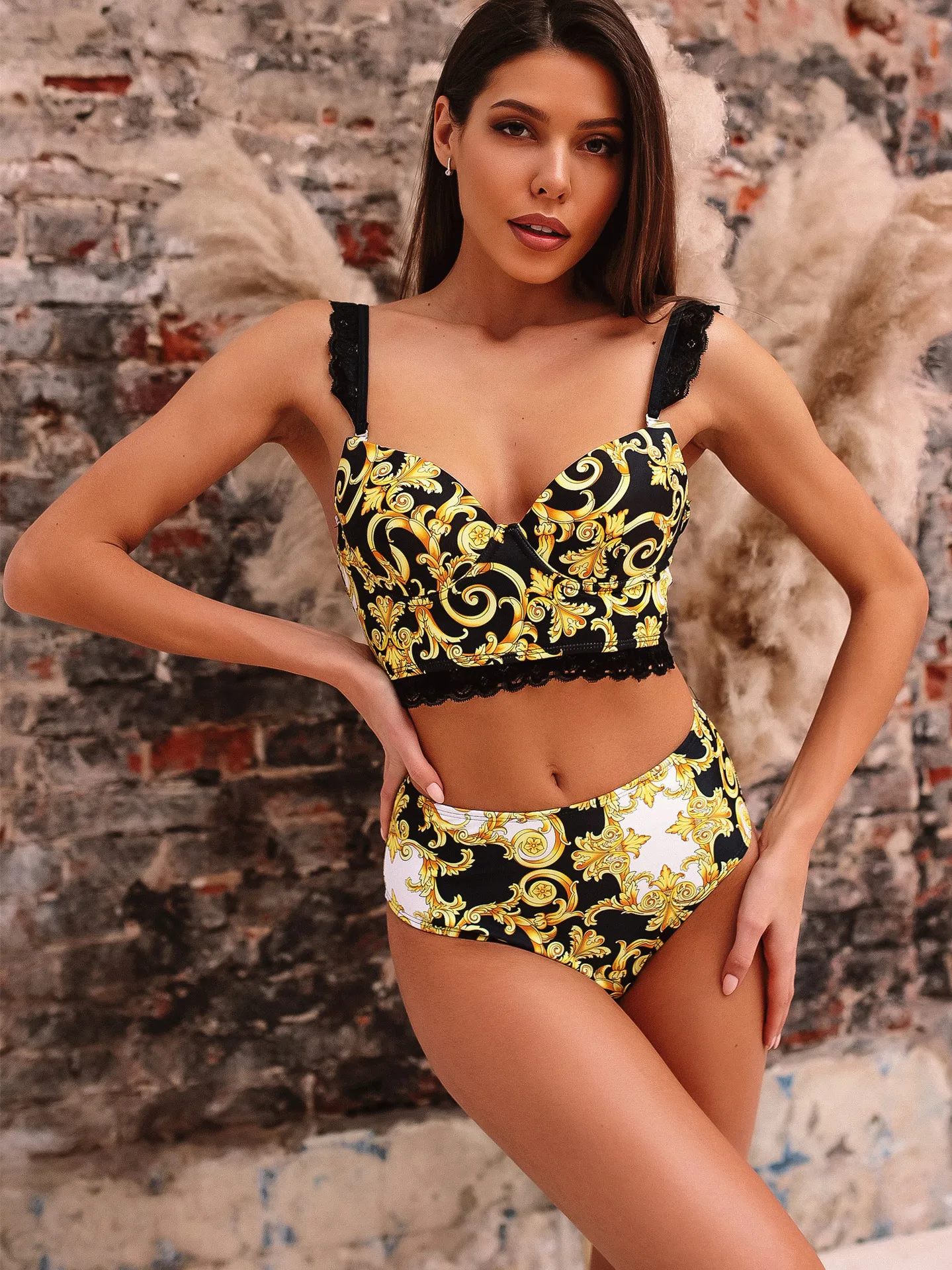 2021 new print swimsuit Sexy Bikini split body swimsuit lace strap bikini
