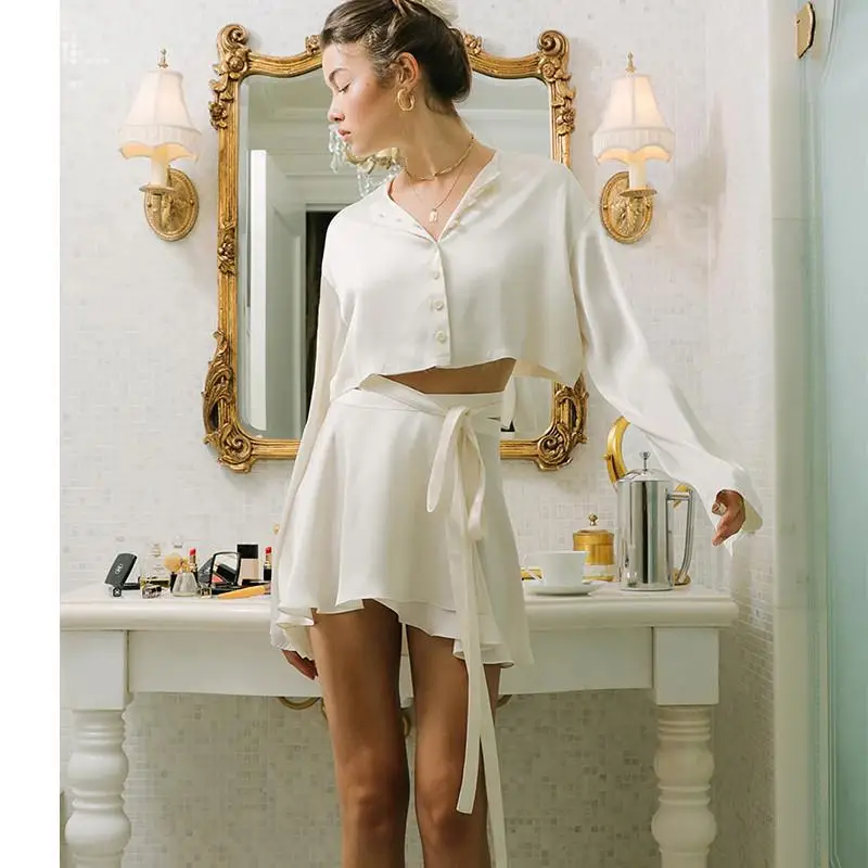 Женский атласный комплект из двух предметов элегантный короткий топ с длинным