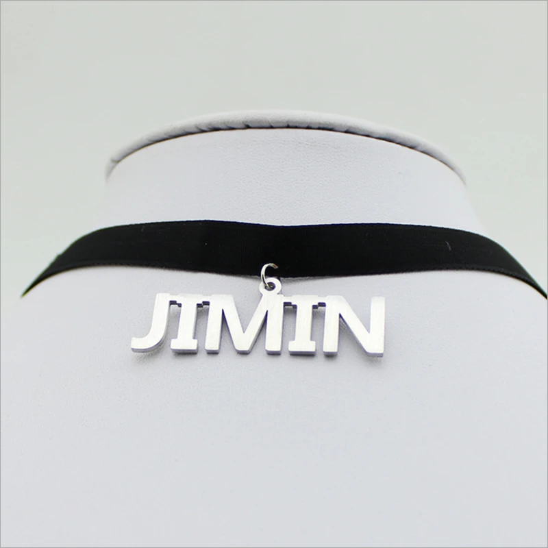

Kpop Stainless Steel ARMY Letter Pendant Necklace Gril Bangtan Boys Name JIMIN Fan Velvet Short Necklace Fashion Jewelry BTS-108