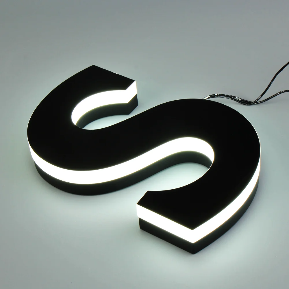 Гравировальная поверхность с ЧПУ из оргстекла затемненными краями для наружных