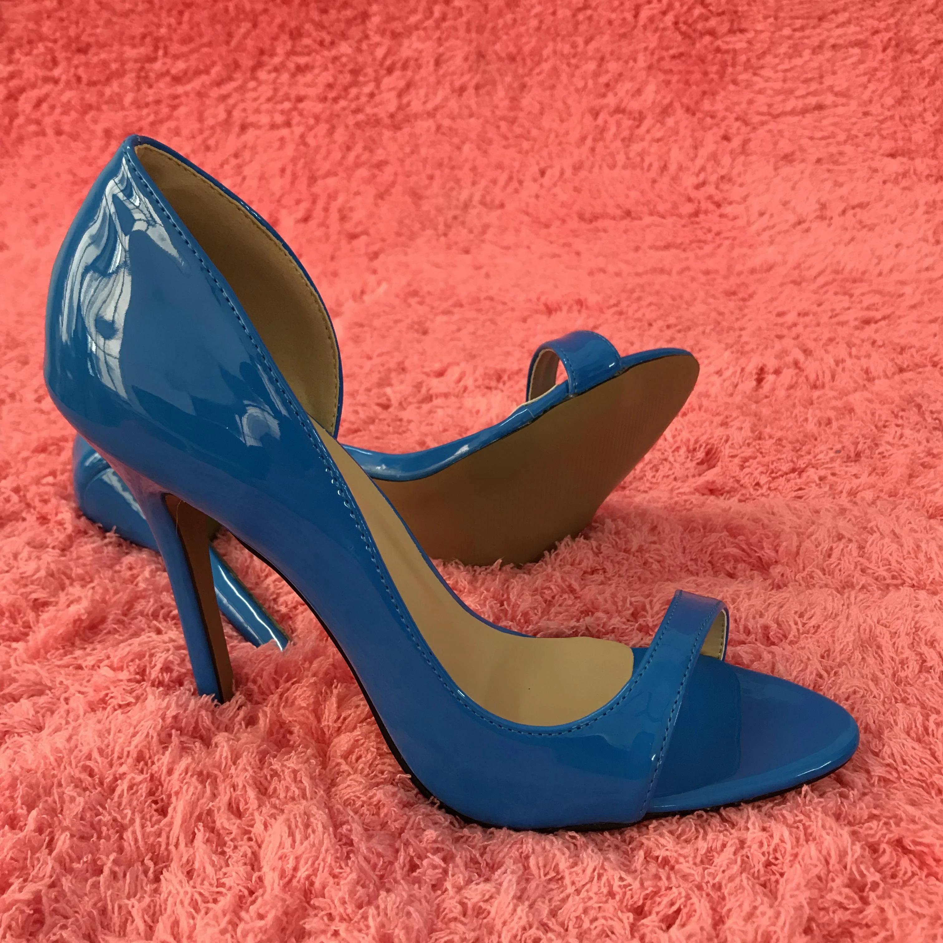 

Пикантные синие лакированные туфли-лодочки на высоком каблуке, вечернее свадебное платье, женские туфли для вечерние, весна-лето, туфли на ш...