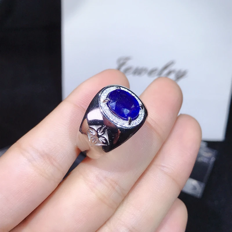 4 Carat natural sapphire men's ring, super atmosphere. 925 pure silver does not change color. Certificate. New products