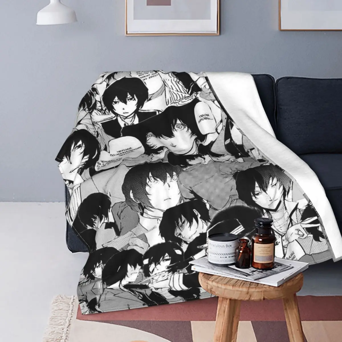 

Dazai Osamu-Manta de franela blanca y negra, decoración a cuadros, manta ligera de Anime para el hogar, colcha de dormitorio