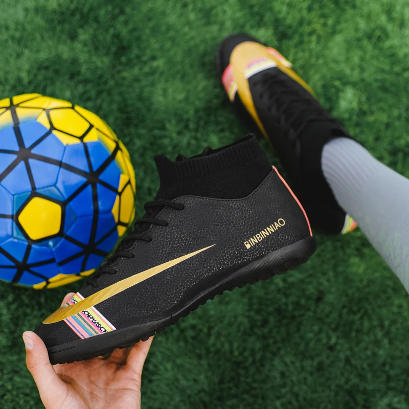 Football Soccer Boots Men Athletic Futsal Soccer Shoes High Top Soccer Cleats Training Football Sneakers Man Kids Cleats