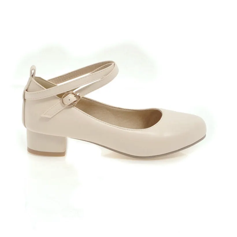 Женские туфли-лодочки на низком квадратном каблуке 3 см с круглым носком черные