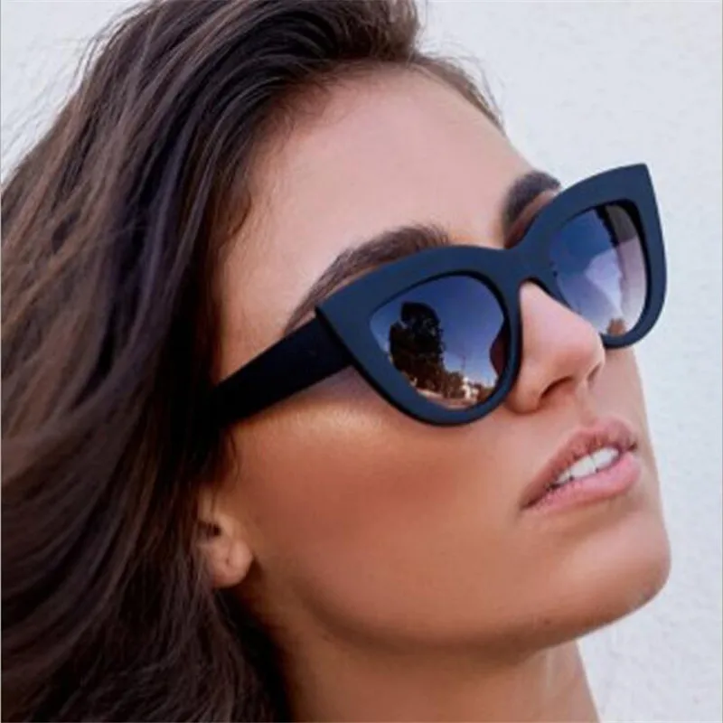 

2020 Women Cat Eye Sunglasses Brand Designer Mirror Lens Thick Frame Sun Glasses Fashion Vintage Black Female Eyeglasses UV400