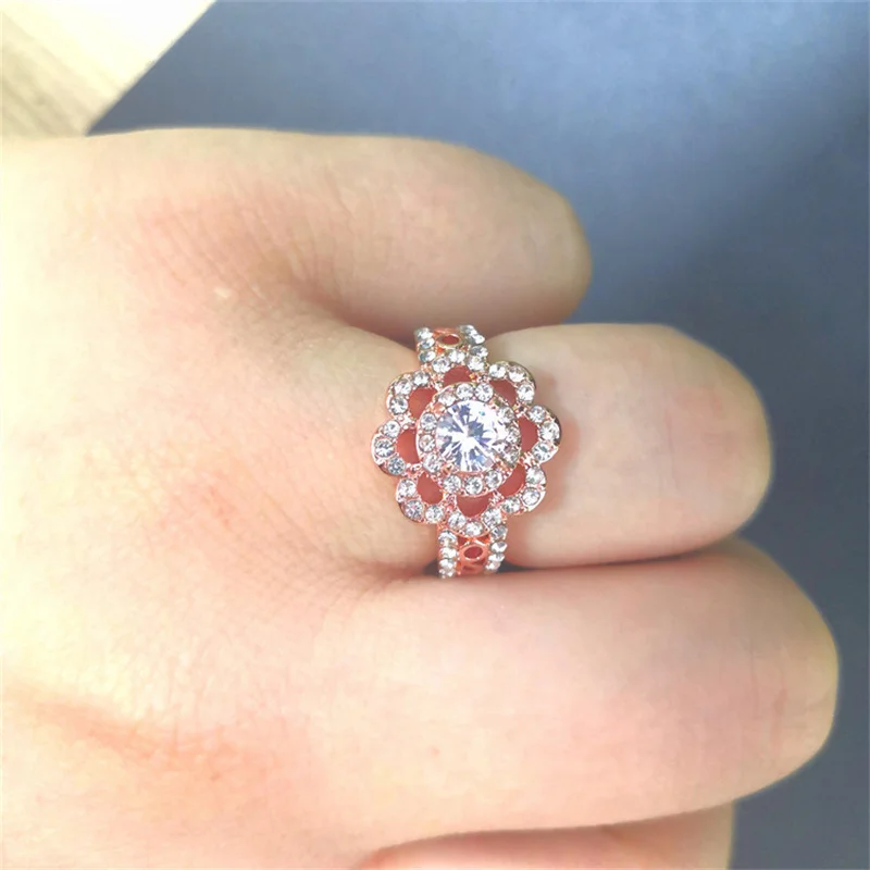 

Classic Modern Women's Ring Luxury Flower Princess Engagement Ring for Women Wedding Female Rings Jewelry Hand Accessories
