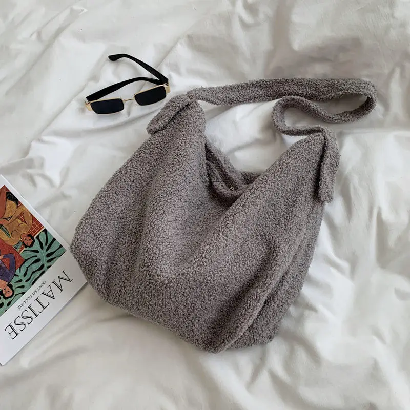 

Autumn/winter soft girl with cute plush little bag ins solid tote hair bag single shoulder bag Clutch Soft Crossbody Handbags