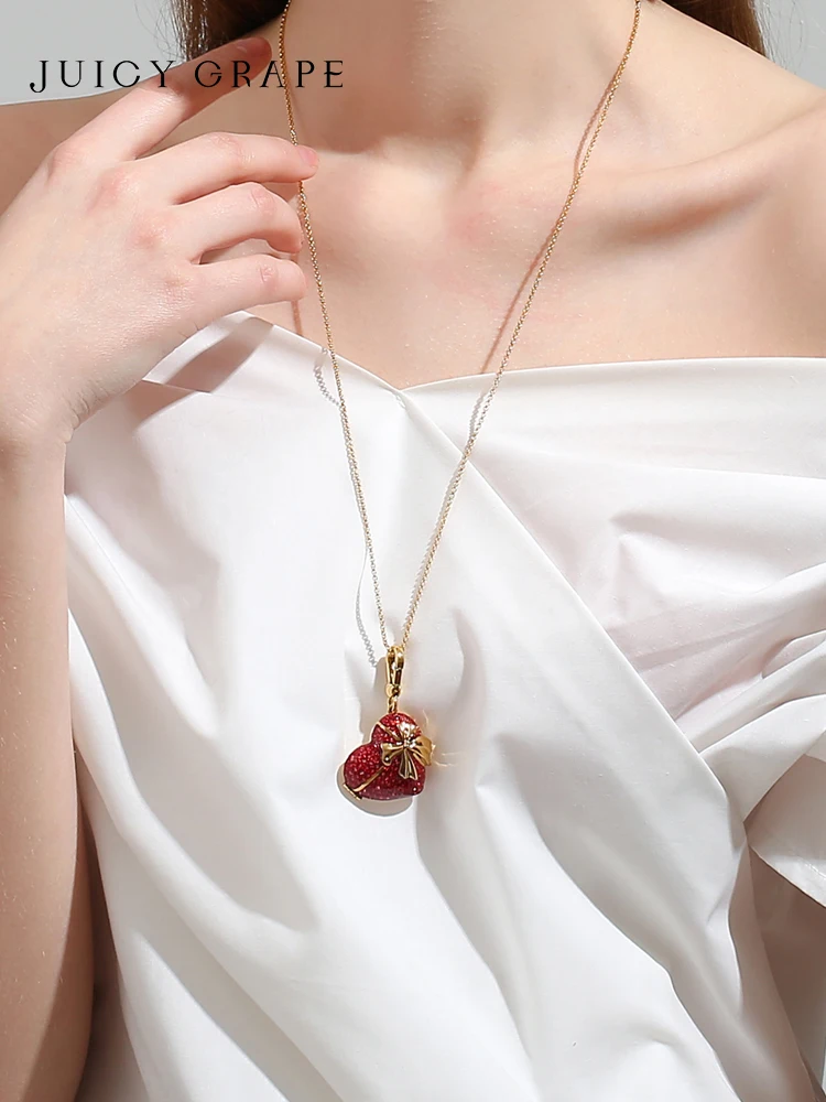 Красное сердце с бантом бриллиантовое ювелирное изделие подарок сочный виноград