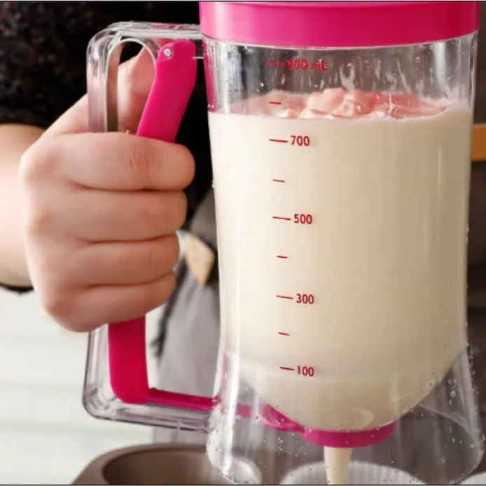 

Baking Essentials Cake Batter Cream Dispenser Dough Cupcake Batter Dispensers Handheld Muffin pancake Separator Measuring cup