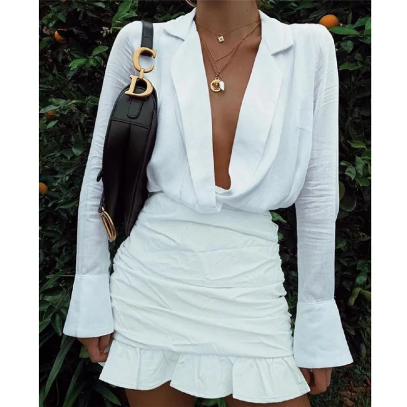 Сексуальное женское платье-рубашка с глубоким v-образным вырезом и отворотом