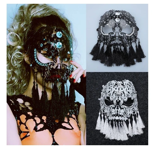 Женская маска с бахромой и инкрустацией черно-белая | Тематическая одежда